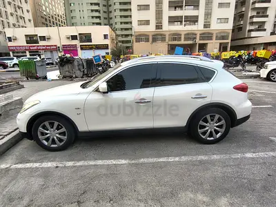 Infiniti QX50 2015 Luxury | GCC Specs | Well Maintained