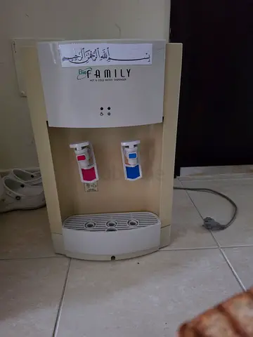 Water cooler with built in purifier