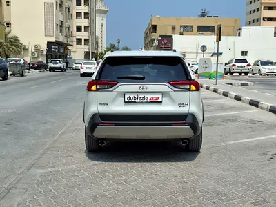 2025 Toyota RAV 4 照片 4