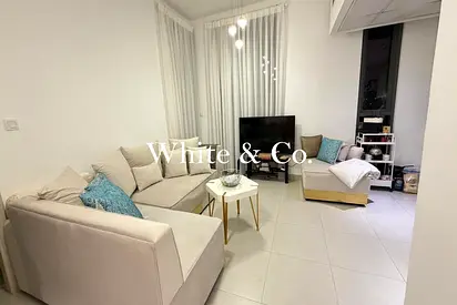 Balcony |Open-Plan Living| Community View