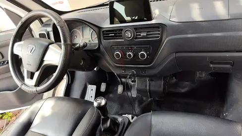 Victory 9 Seater Passenger Van Standard, миниатюра 7