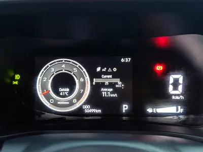 Toyota Veloz GX, миниатюра 13