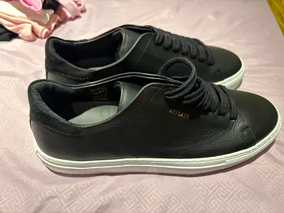 Black Axel Arigato Clean 90 Leather Sneakers - Size  41