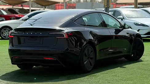 صورة مصغرة 5 لـ 2024 Tesla MODEL 3