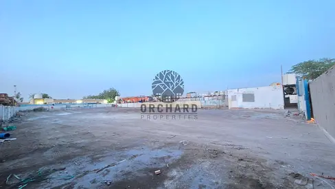 Wonderful/ 20000 sqft with 25 killowat/ prime location