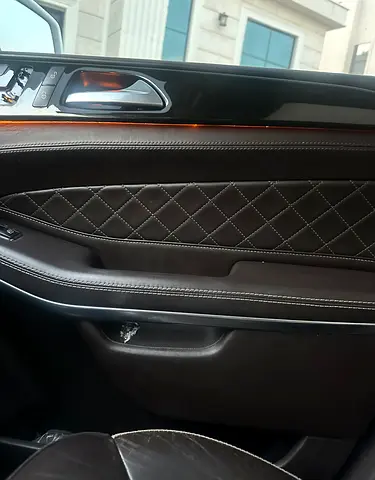 2017 Mercedes-BENZ GLS — миниатюра 11