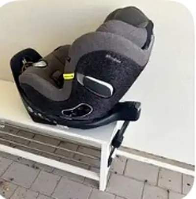 Cybex isize Sirona with base