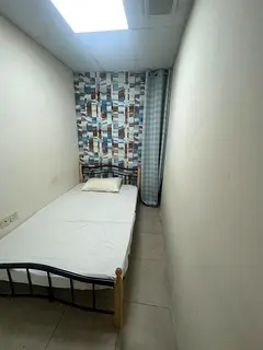 Clean Partition for Rent