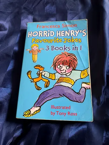 Horrid Henry's Favourite Jokes - 3 Books in 1 (paperback)