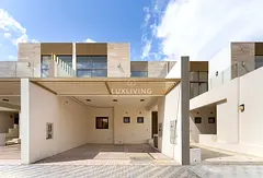 Great Location | Single Row | Brand New | Vastu