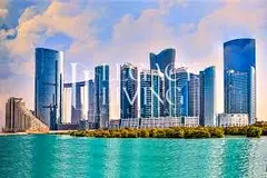 LIVE ABOVE THE ORDINARY | City & sea view | semi open kitchen