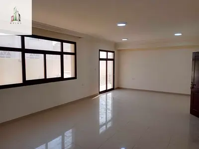 HOT DEAL | Clean & Nice villa with Private back yard
