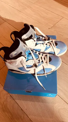 Jordan 6 unc blue