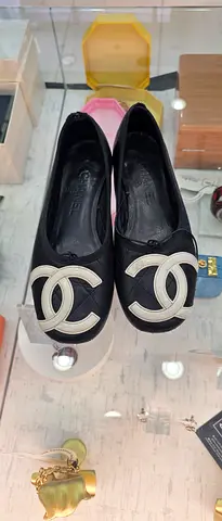 Black Chanel CC Logo Leather Ballerina Flats Size Unknown