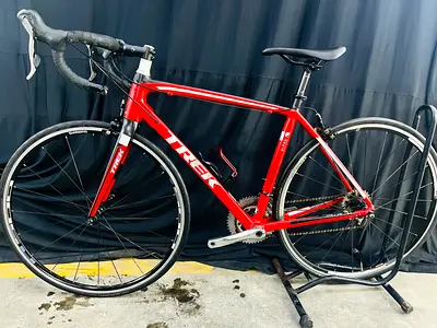 Road bike trek