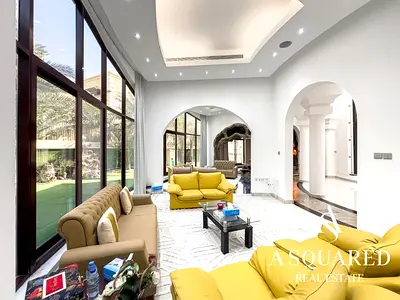 Ultra-Luxury | Lake View | Cinema Room