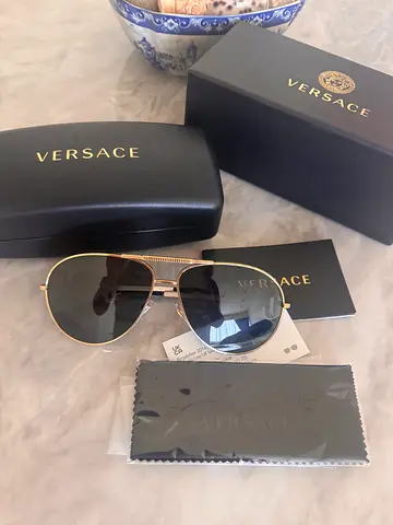 VERSACE sunglasses (new)