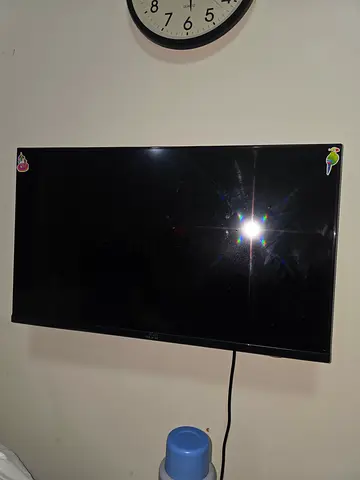 32-43 inch LED TV/Monitor - Good working condition