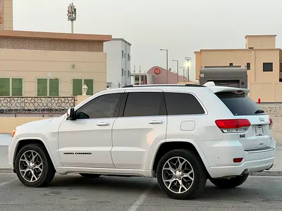2021 JEEP GRAND CHEROKEE — миниатюра 2