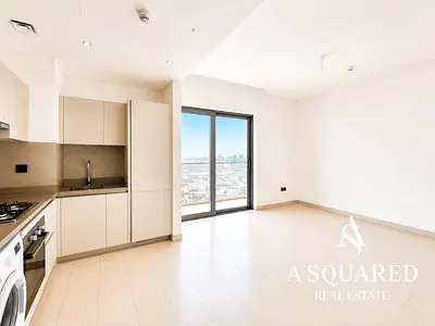 Unfurnished | Mid Floor | Vacant Soon