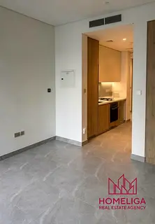 Vacant Studio | Balcony | Business Bay