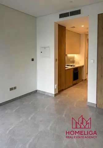 Vacant Studio | Balcony | Business Bay