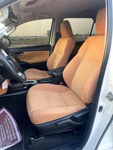 صورة 8 لـ 2018 Toyota FORTUNER
