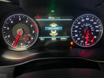 2019 Genesis G70 — миниатюра 13