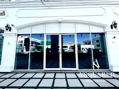 Luxury | Shell and Core Retail | Multiple Options