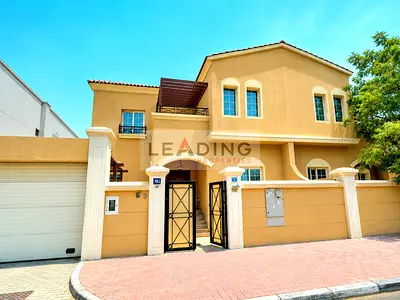 5-Bedroom fully Upgraded |Spacious villa|huge hall