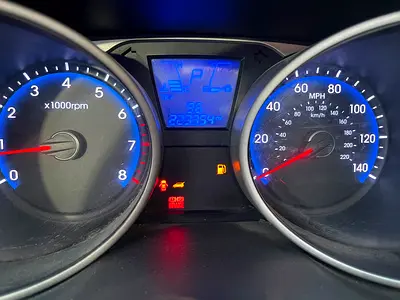 2012 Hyundai TUCSON — миниатюра 18