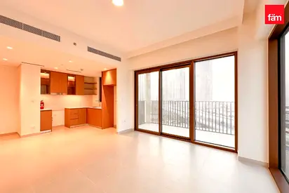 Huge Layout | Refined Living by the Creek