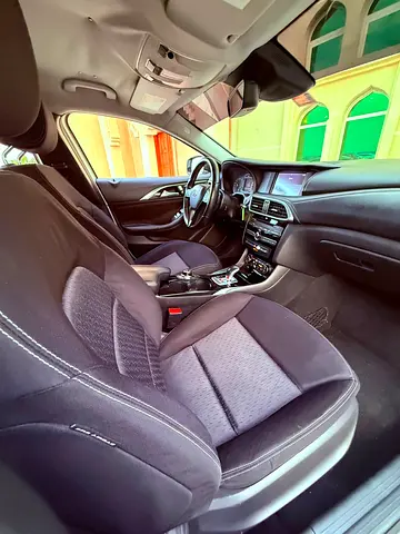 2019 Infiniti Q30 照片 9