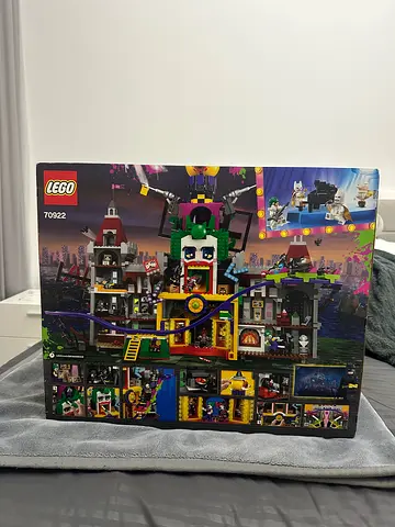 LEGO DC The Joker Manor 70922 - Complete Set in Box