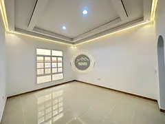 LOVELY STUDIO//NO COMMISSION//FREE BILLS