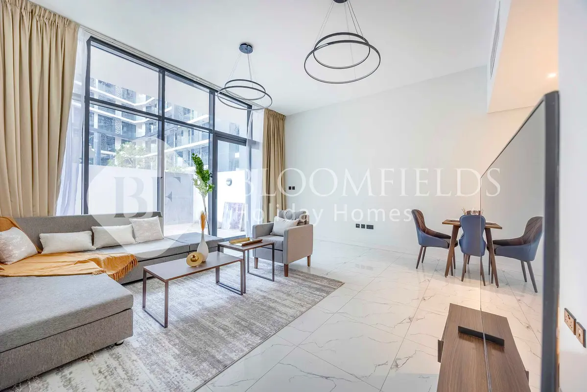 Contemporary 3BR Townhouse in The Gate, Masdar City