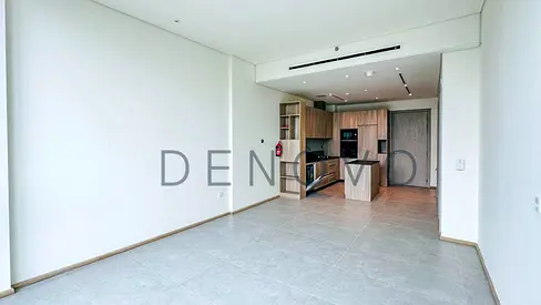Premium unit | Pool View | Vacant