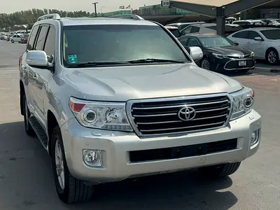 2013 Toyota LAND CRUISER 照片 9