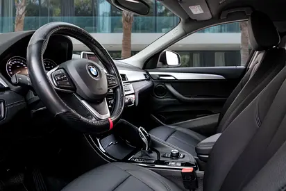 BMW X2 sDrive20i, миниатюра 9