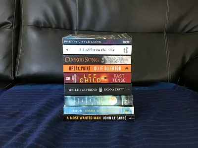 9 THRILLER NOVELS FOR 50 AED