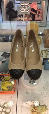Chanel Beige Quilted Cap-Toe Ballet Flats - Size Unknown, Good Condition