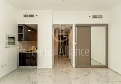 Vacant | Great Layout | With Balcony
