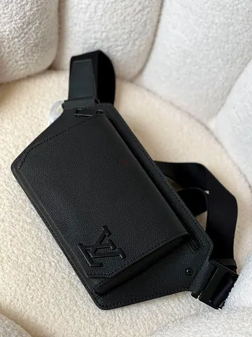 Louis vuitton Aerogram Takeoff Sling bag