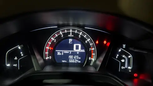 Honda CR-V LX 2018 | GCC Specs | Well Maintained | Service Contract available up to 200k