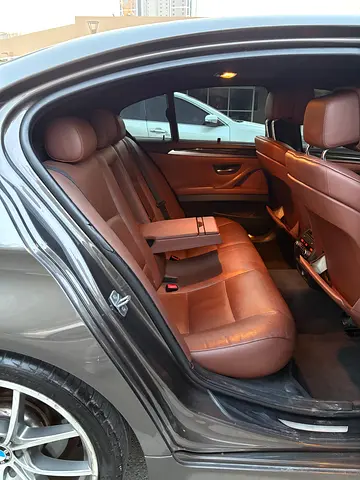 2013 BMW 5-SERIES 缩略图 11