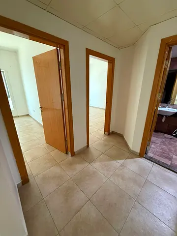 Spacious 2-Bedroom Apartment with Living Room in Al Majaz 2, featuring a direct side lake view. A great opportunity in a prime location with excellen