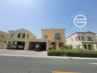Large Plot | Family Community | Multiple Options |