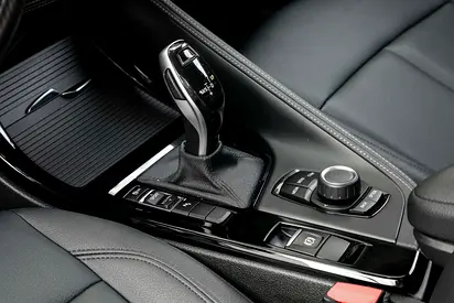BMW X2 sDrive20i, миниатюра 10