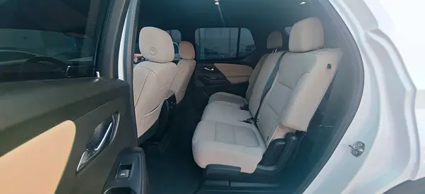 2022 Chevrolet TRAVERSE 照片 8