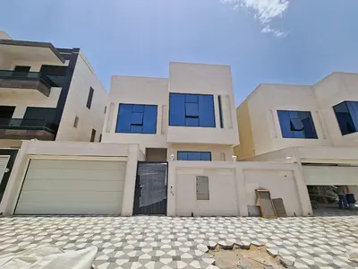 فيلا تجاري سكني مميزة في الياسمين | 6 غرف | مجلس | صالة | استخدامات متعددة